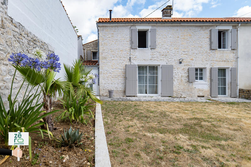 Maison - 209 m² - 7 pièces