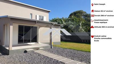 Maison - 92 m² - 5 pièces