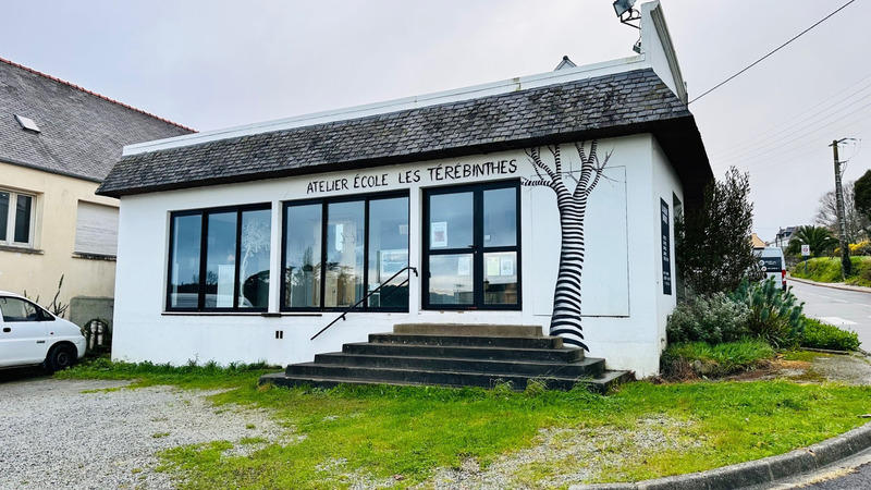 Atelier d'activités - 180 m²