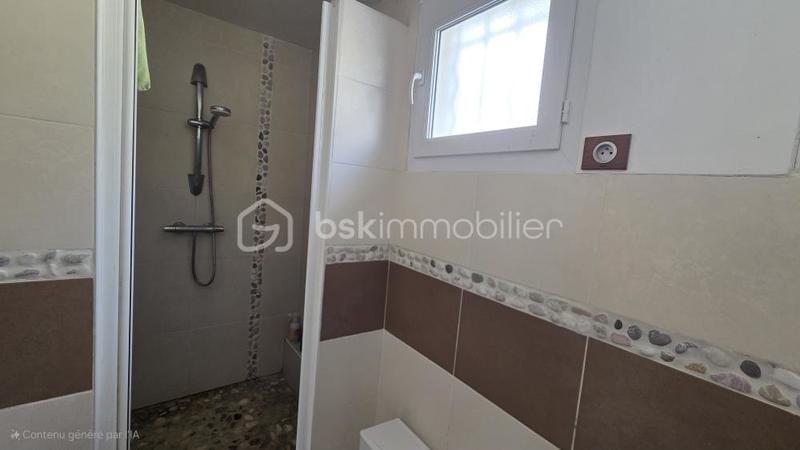 Maison - 200 m² - 9 pièces