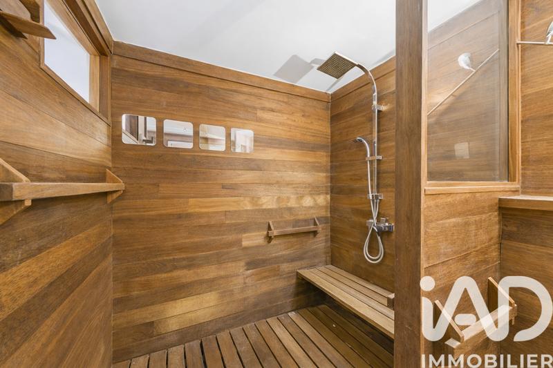 Maison de maîtres - 270 m² - 13 pièces