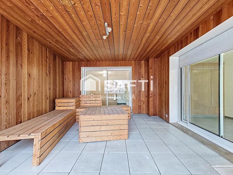 Appartement - 92 m² - 4 pièces