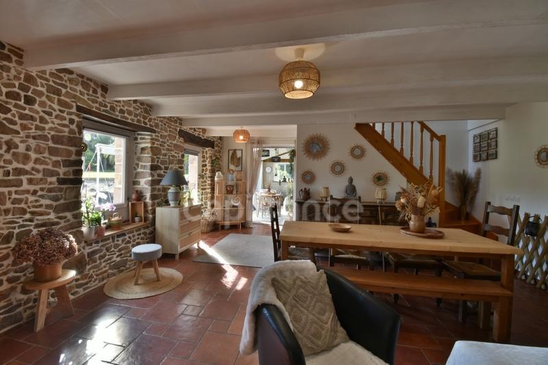 Maison - 125 m² - 5 pièces