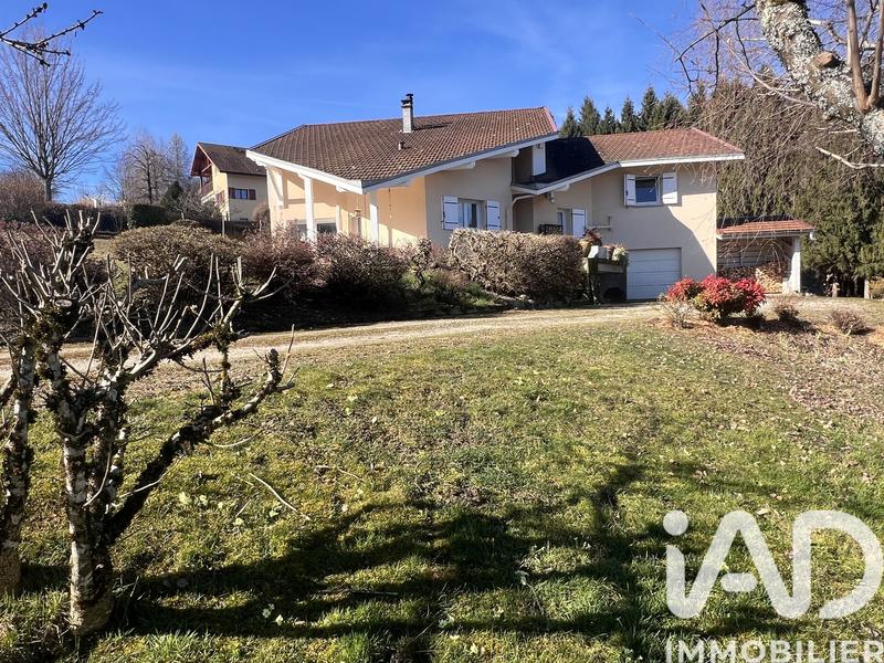 Maison - 185 m² - 6 pièces