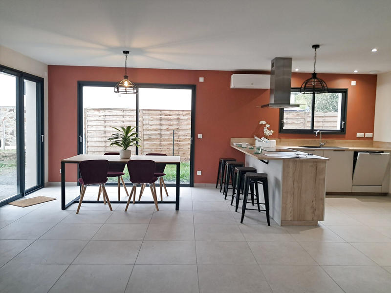 Maison - 120 m² - 6 pièces