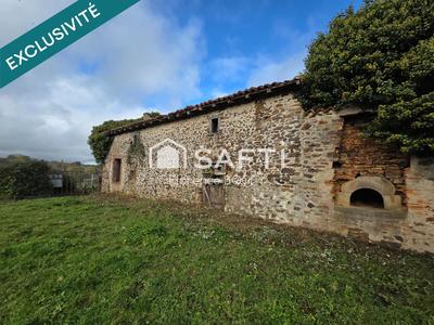 Maison - 140 m² - 2 pièces