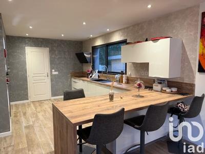 Maison - 179 m² - 6 pièces