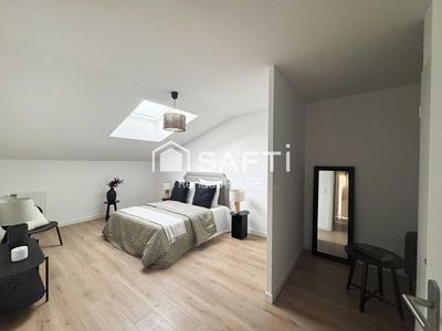 Appartement - 111 m² - 5 pièces