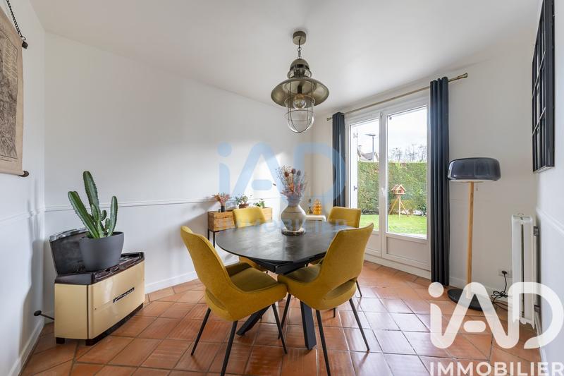Maison - 104 m² - 6 pièces