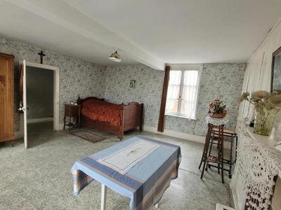 Maison - 165 m² - 7 pièces