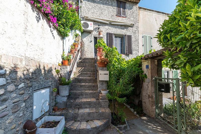 Maison - 76 m² - 4 pièces