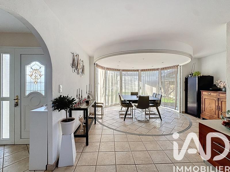 Maison - 162 m² - 7 pièces