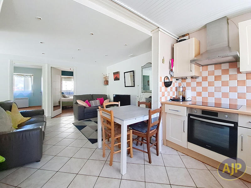 Appartement - 48 m² - 3 pièces