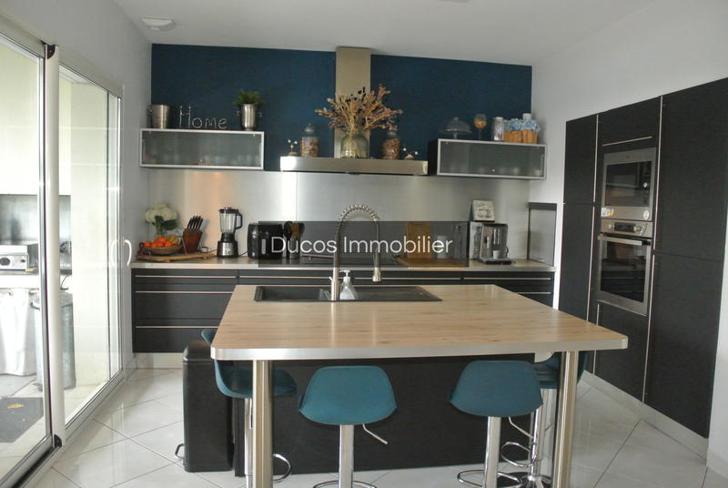 Maison - 166 m² - 5 pièces