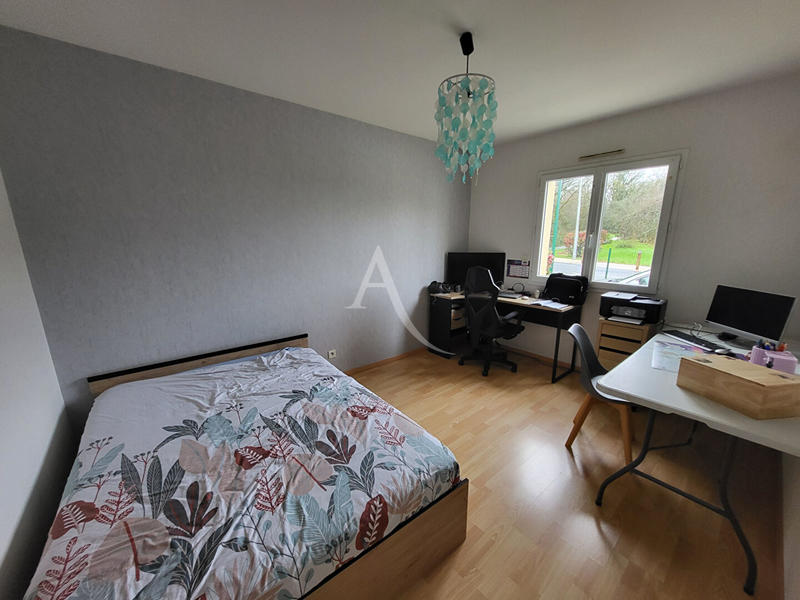 Maison - 155 m² - 8 pièces