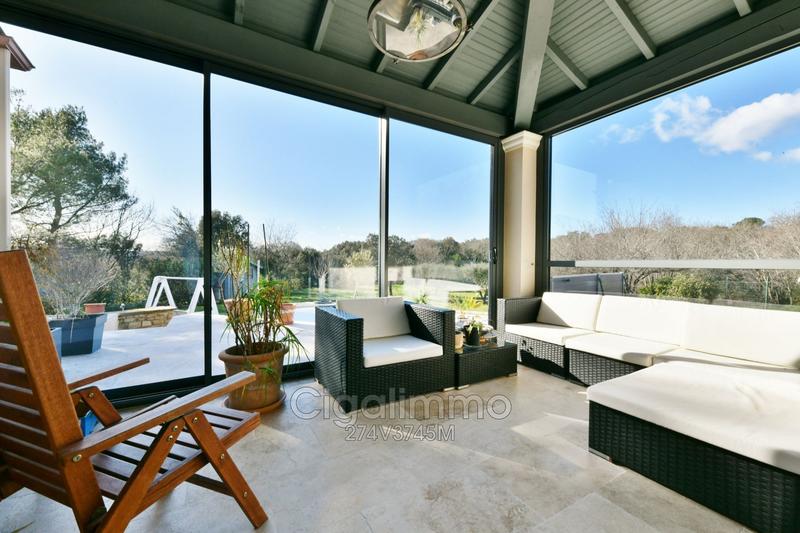 Villa - 160 m² - 6 pièces