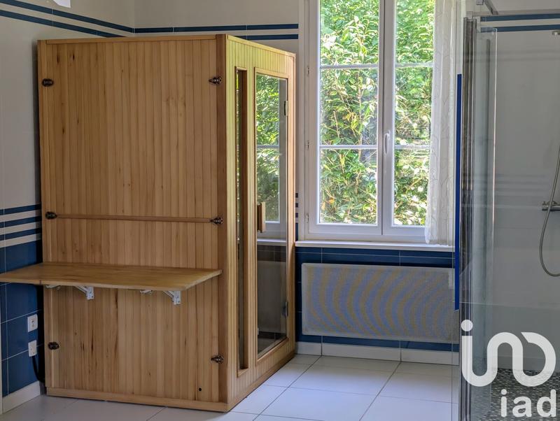 Maison - 369 m² - 9 pièces