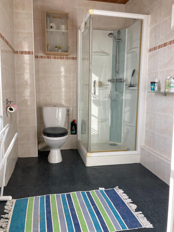 Maison - 202 m² - 8 pièces