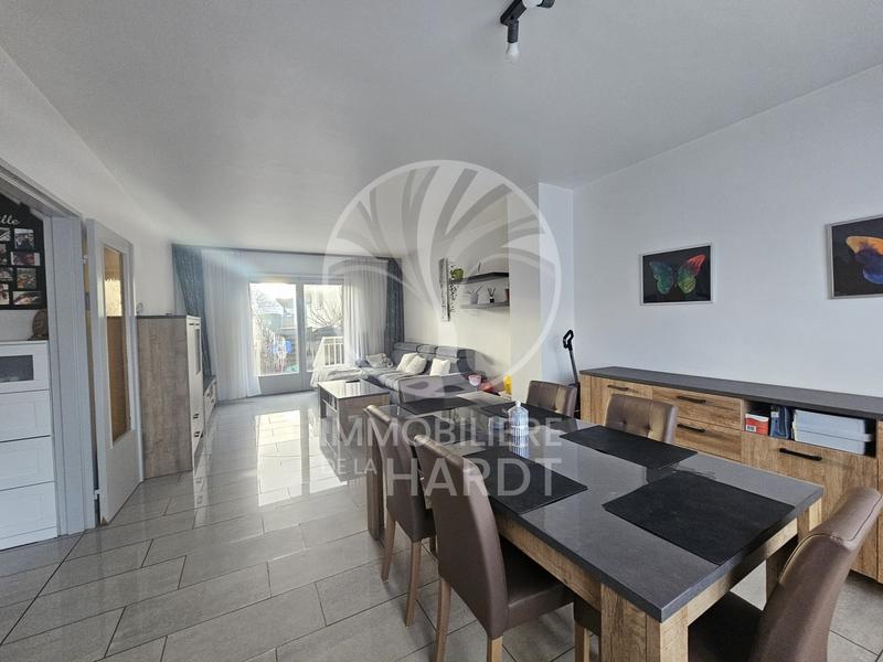 Maison - 102 m² - 5 pièces