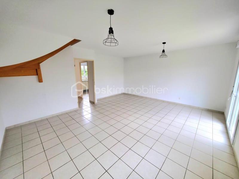 Maison - 83 m² - 4 pièces