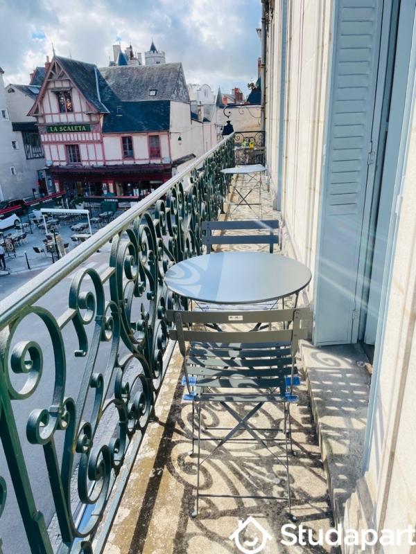 Chambre - 13 m² - 1 pièce