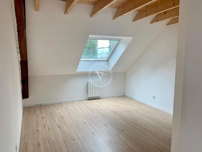 Appartement - 65 m² - 2 pièces