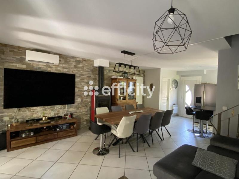 Maison - 80 m² - 4 pièces