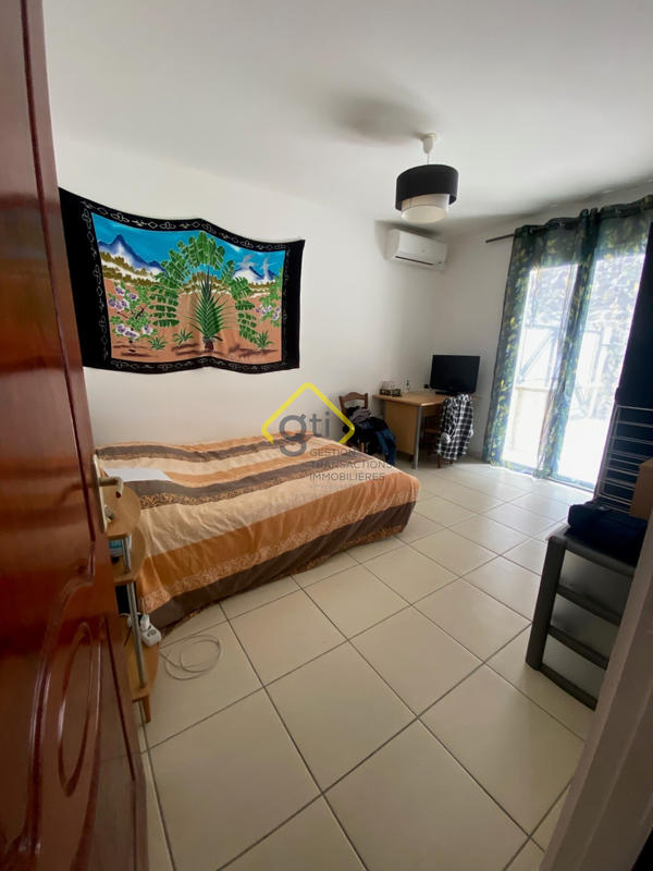 Appartement - 81 m² - 4 pièces