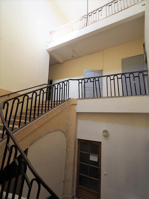 Maison - 300 m² - 10 pièces