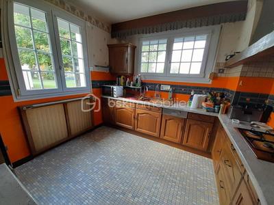 Maison - 93 m² - 5 pièces