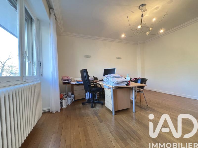 Appartement - 106 m² - 6 pièces