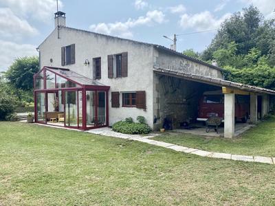 Maison - 154 m² - 4 pièces