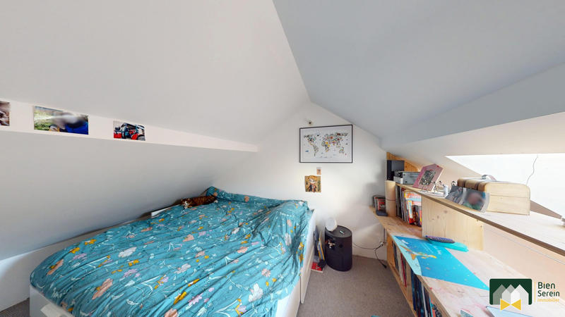 Maison - 99 m² - 5 pièces