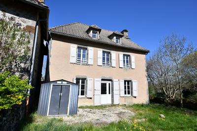 Maison ancienne - 105 m² - 5 pièces