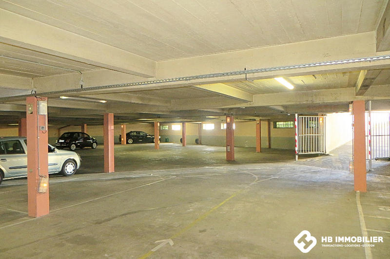 Parking - 13 m²