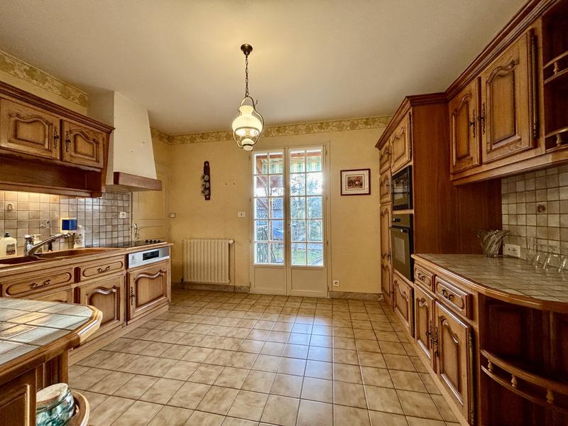 Maison traditionnelle - 133 m² - 4 pièces