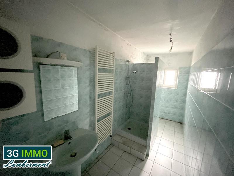 Maison - 159 m² - 9 pièces