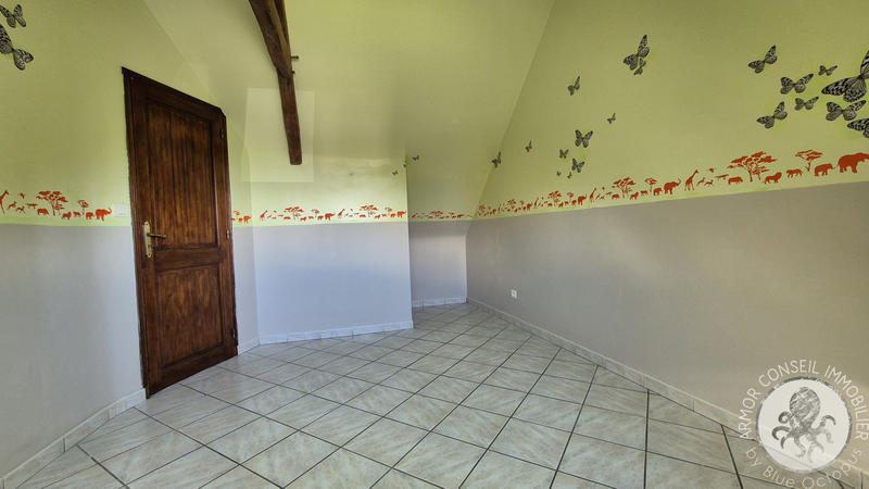 Maison - 98 m² - 4 pièces