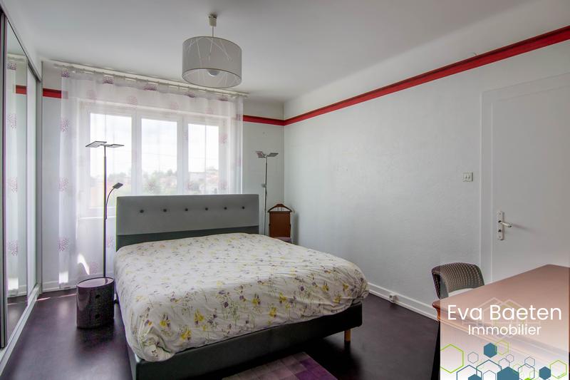 Maison - 265 m² - 10 pièces