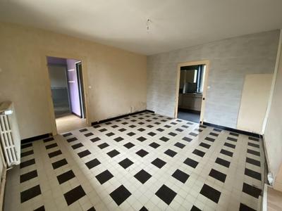 Maison - 152 m² - 10 pièces