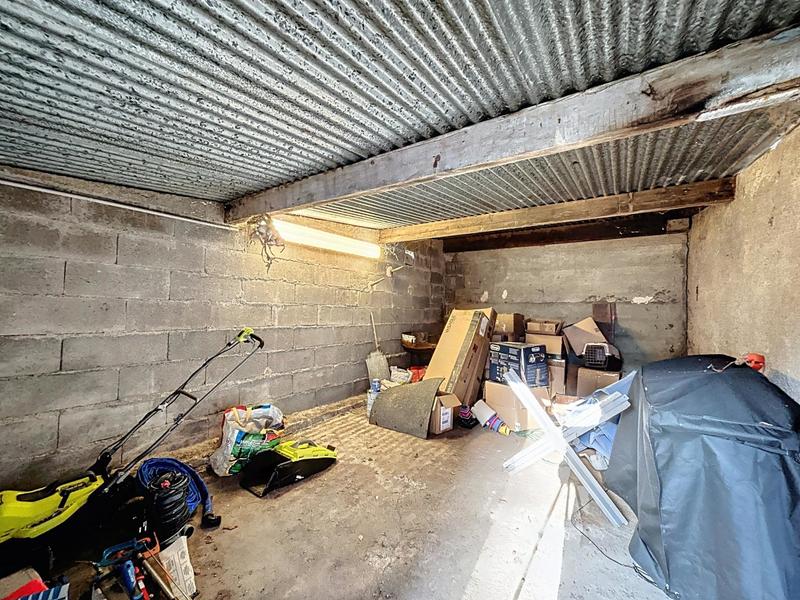 Maison - 121 m² - 5 pièces