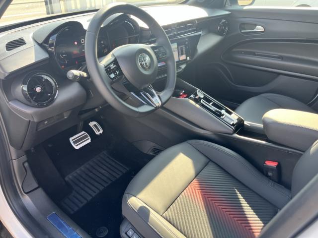 Alfa Romeo Junior 1.2 Ibrida 136 ch eDCT6 Speciale - Stock Dispo !