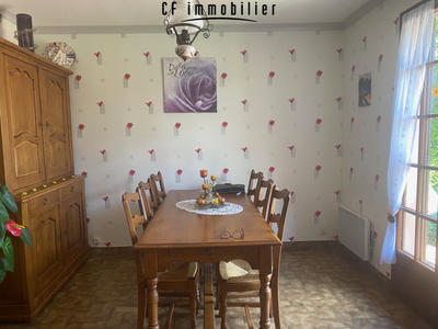 Maison - 95 m² - 4 pièces