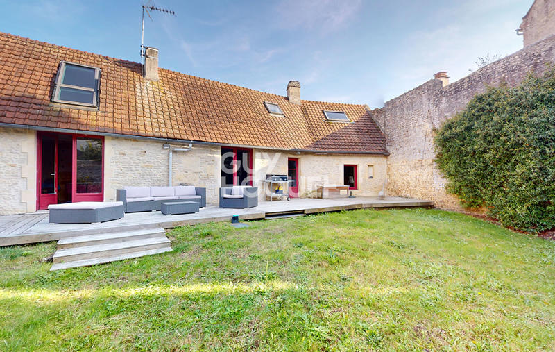 Maison - 163 m² - 7 pièces