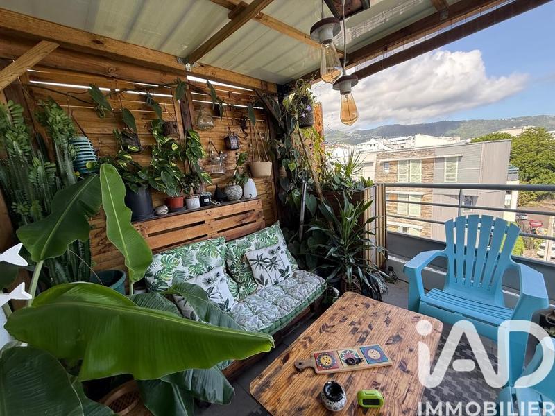 Appartement - 66 m² - 3 pièces