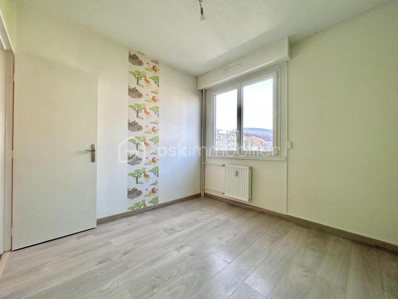 Appartement - 79 m² - 4 pièces