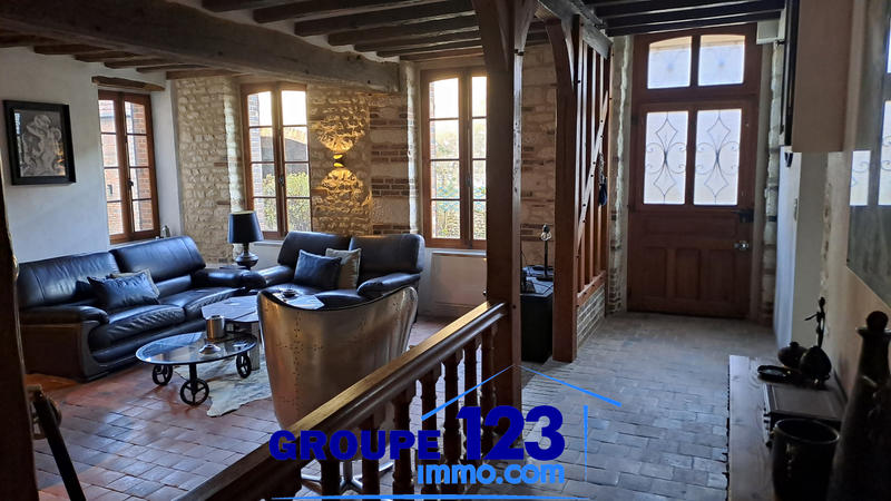 Maison - 225 m² - 6 pièces