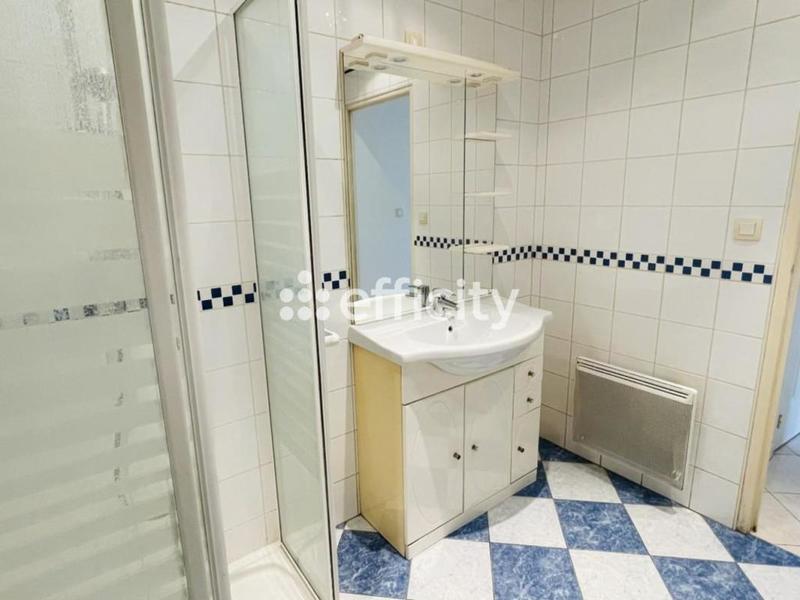 Maison - 64 m² - 2 pièces