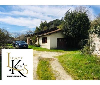 Maison traditionnelle - 100 m² - 4 pièces