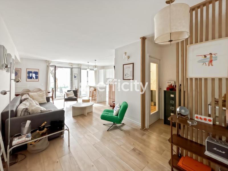 Appartement - 82 m² - 4 pièces